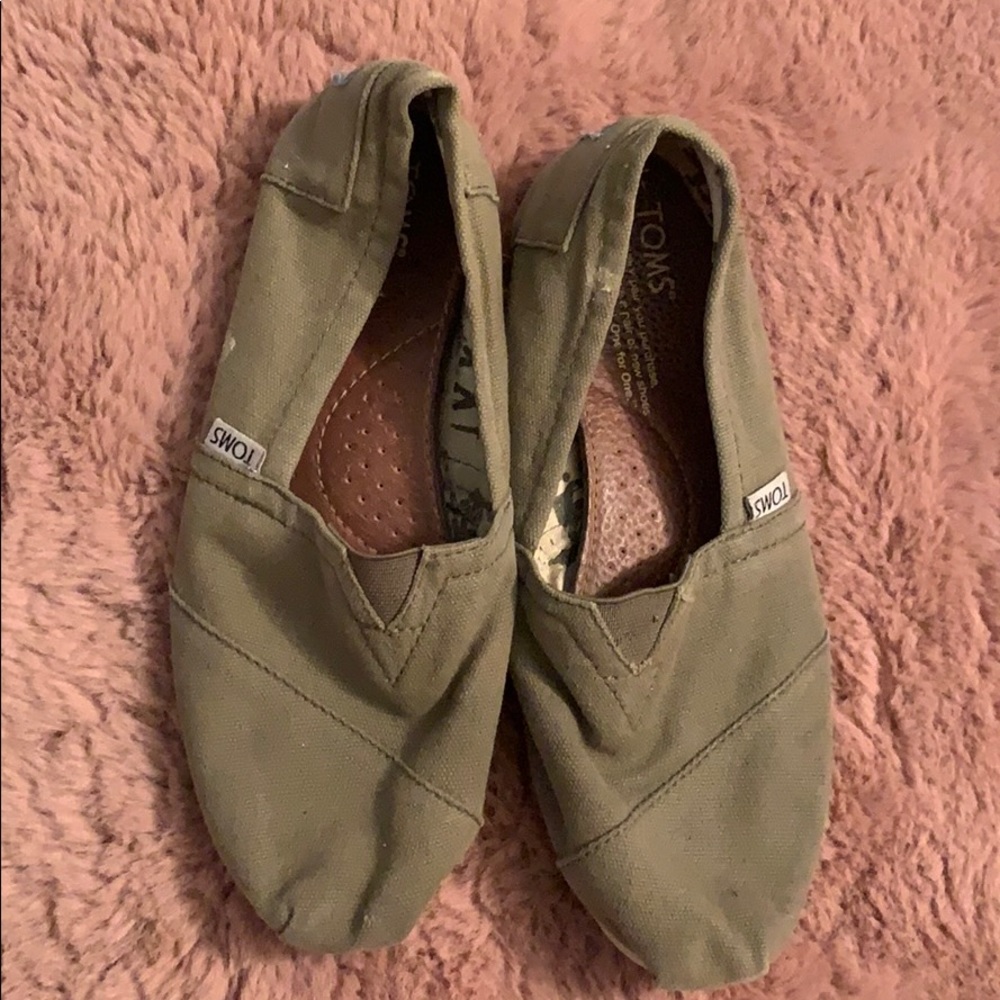 Tom shoes